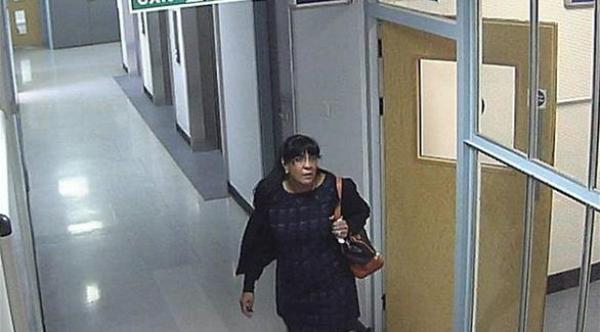 بريطانية تنتحل صفة طبيبة لتسرق مرضى السرطان وكبار السنّ