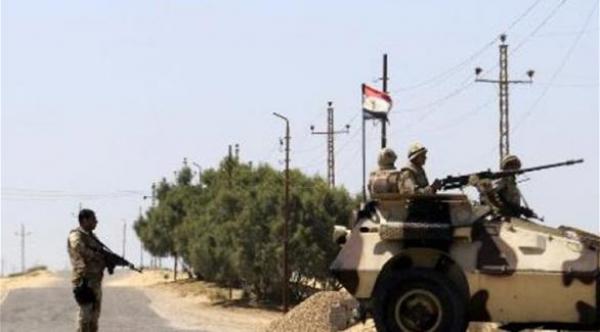 قتيل و24 جريحا في تفجير انتحاري استهدف مقرا للشرطة في سيناء