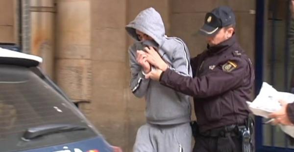 مغربي يتعرض لاعتداء وحشي باسبانيا انتقاما من جرم لم يرتكبه !