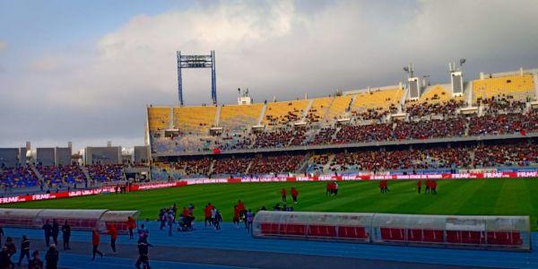 مباراة المغرب والأرجنتين تفضح تصميم ملعب طنجة المعيوب!