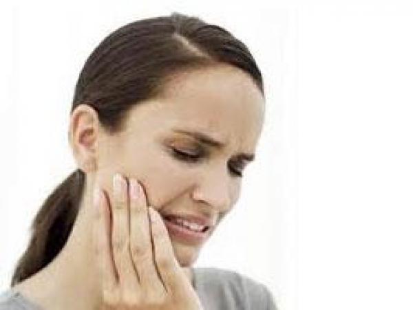 كيف يمكن علاج التهابات اللثة؟