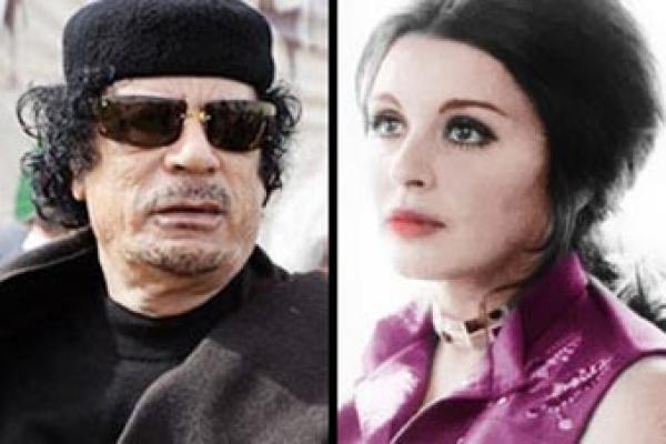 القذافي عرض شراء أفلام سعاد حسني \"الإباحية\" من صفوت الشريف بمائة مليون جنيه 