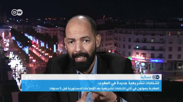 شيك بدون رصيد يقود "رشيد البلغيثي" إلى الإعتقال