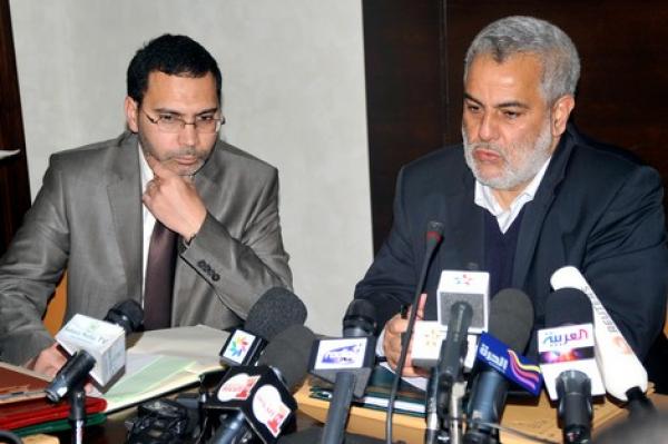 بنكيران يبعد الخلفي عن ملف دفاتر التحملات ويكلف نبيل بنعبد الله رئيس لجنة وزارية لتعديلها