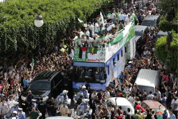 الجزائر تسيطر على جوائز "الكاف" لعام 2014