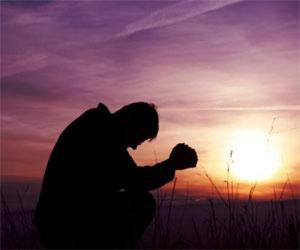 زوجي يفعل كل الخير  ...إلا الصلاة 