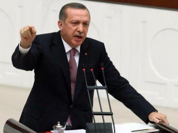 أردوغان يهدد بفتح الحدود أمام المهاجرين نحو أوروبا