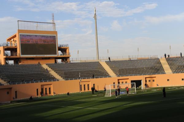 اقامة مباراة الأهلي بملعب بتروسبورت يخدم مصالح المغرب التطواني (صور الملعب)