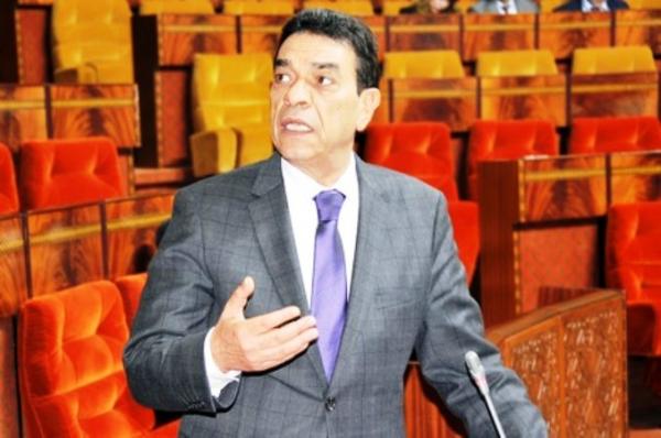 الوفا استأذن الملك نشر نتائج الباكالوريا ليلا و قبل وقتها المحدد خوفا من فبركتها