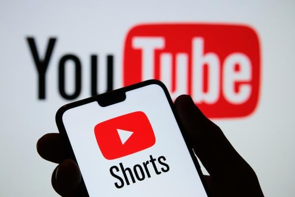 خدمة Shorts من يوتيوب ستمكن من كسب المال لصالح صناع المحتوى مقابل الفيديوهات التي سيحملونها