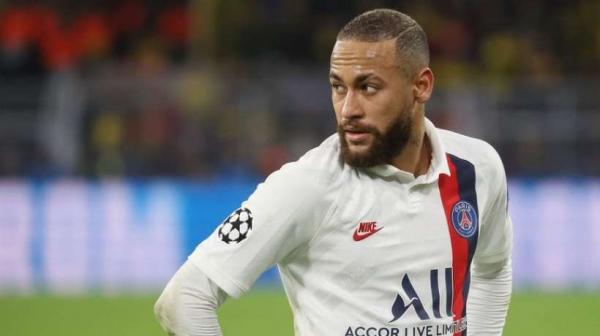 تعليق "نيمار" على تتويج سان جيرمان بلقب الدوري