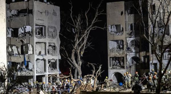 حصيلة ثقيلة وإصابات حرجة جراء الموجة الصاروخية الإيرانية على جنوب إسرائيل