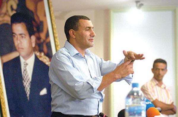 البطل الأولمبي السابق خالد السكاح