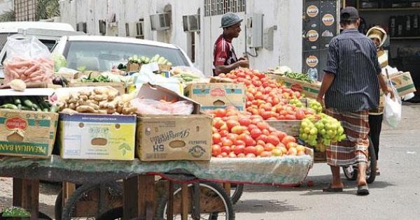 عين عتيق : بائع متجول  يدهس بشاحنته أفرادا من القوات العمومية