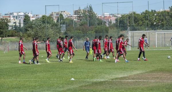 اختِفاء مفاجئ للاعب ودادي بمعسكر البرتغال !