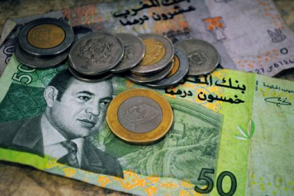 الدرهم ينخفض بنسبة 0,90 في المائة أمام الأورو