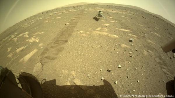 بالفيديو.."انجينيتي" أول طائرة من صنع الإنسان تحلق في أجواء كوكب آخر