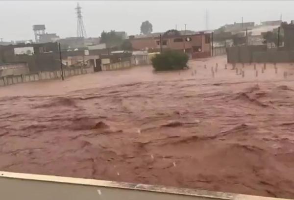 ليبيا .. انهيار سدين بمدينة درنة وجرف منطقة بالكامل الى البحر(فيديو)