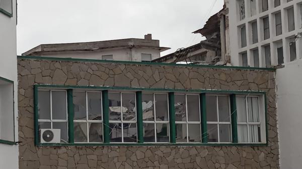 انهيارات جزئية داخل مقر جماعة تطوان تستنفر السلطات(فيديو)