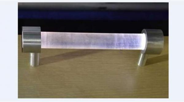 طالبان يبتكران مقبض باب يقتل الجراثيم بملامسته