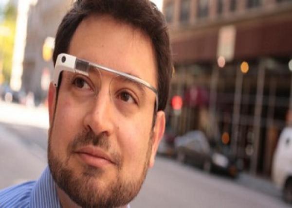 تطبيق MyGlass يمكنك من التحكم بنظارات GoogleGlass بواسطة هاتفك