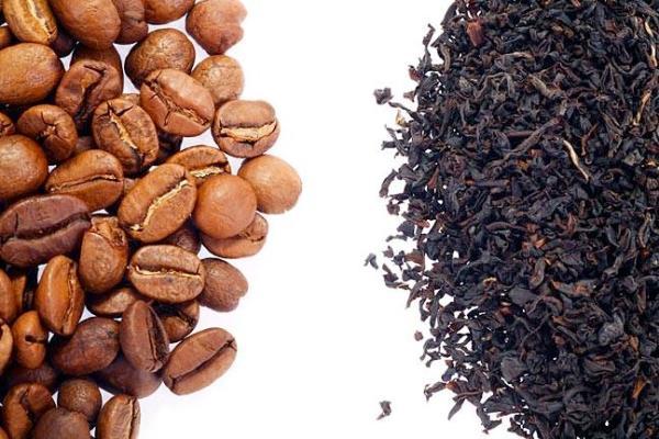 4 أكواب من القهوة والشاي يوميا للوقاية من تشمع الكبد