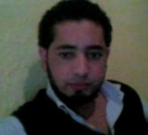 خدم يا التاعس على الناعس 