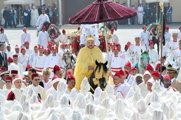 بالفيديو : الملك يترأس مراسيم حفل الولاء و البيعة بالرباط