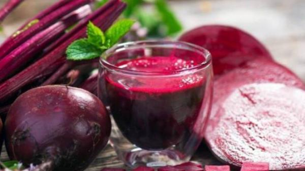 الشمندر لصبغ الشعر والتخلص من القشرة