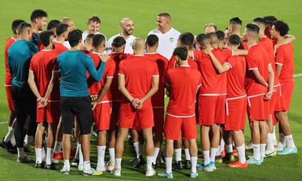 القدس العربي: "أسود الأطلس" بمقدورهم الفوز على "لاروخا".. والعناصر الوطنية أثبتت جدارتها