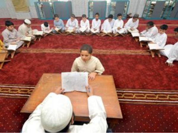 تفسير الجلالين ، من هم الجلالين وما قصتهم ، من يكون الجلالين