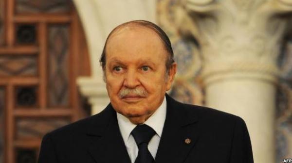 رسميا : رغم مرضه، بوتفليقة يترشح لولاية رئاسية رابعة في الجزائر