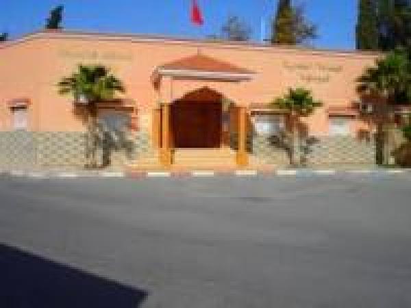 اليوسفية: سيارة تابعة للجماعة الحضرية في مهمة حزبية بإحدى المدن المغربية