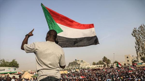 بعد أشهر من الثورة ... السودانيون يتنفسون الصعداء بحكومة انتقالية مدنية