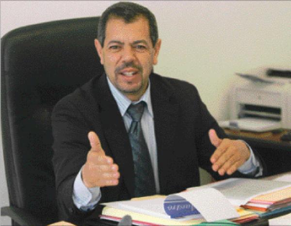 مستشار الوزير الأول : إن التظاهر في الشارع لم يعد مقياسا وحيدا في التوظيف 