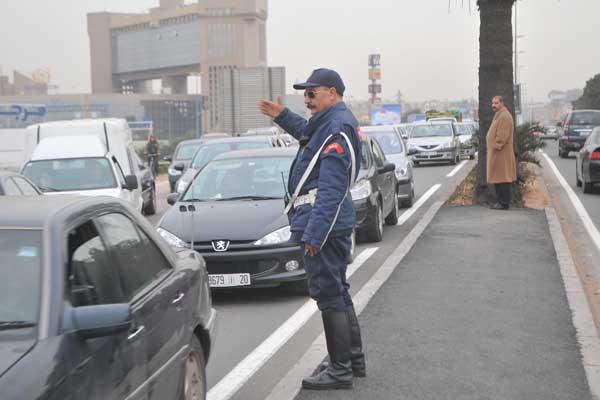 اضريس يجتمع بالمسؤولين الأمنيين بالبيضاء 