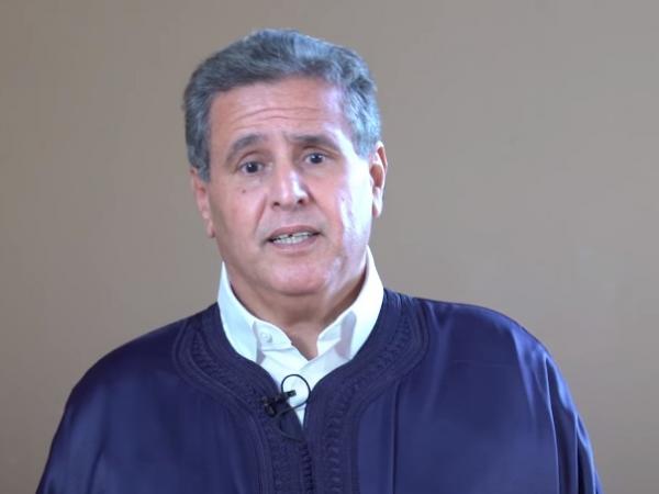 بالفيديو: "أخنوش" يثور في وجه خصومه السياسيين بسبب جمعية "جود" ويؤكد.. "عوض تبقاو حاضيني هبطو تخدمو في الميدان"