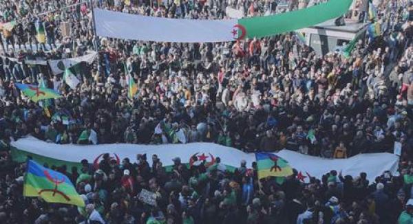 مظاهرة حاشدة بوسط الجزائر إحياء للذكرى الثانية لانطلاق الحراك