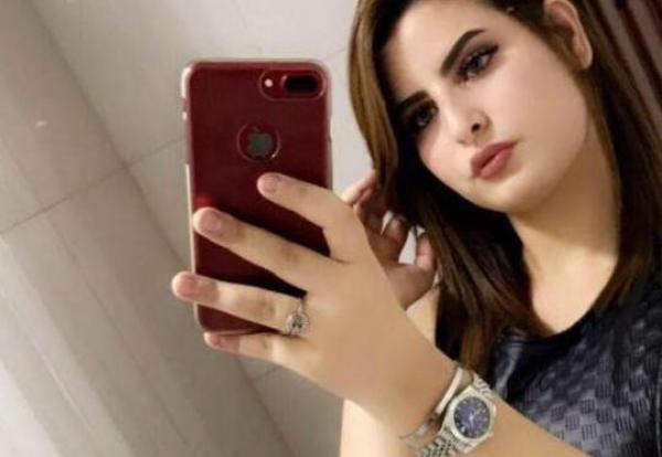 حادث سير مؤلم ينهي حياة عارضة أزياء مغربية (صور)