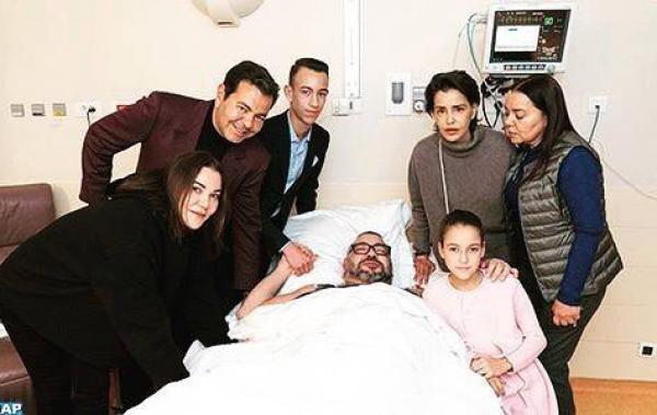 صور جديدة تكذب الإشاعات وتؤكد أن الملك محمد السادس بصحة جيدة
