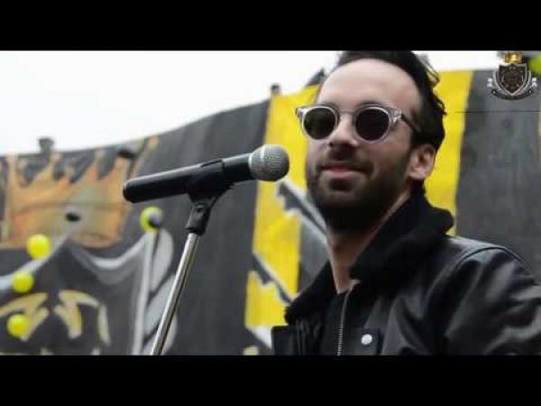 مول البندير يتعرض للنصب :  ناس أكادير قولبوني ومابغاوش يخلصوني  (فيديو)