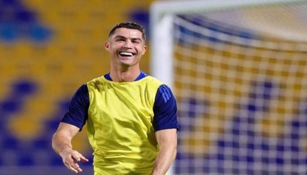 لاعب ينتقل إلى ناد إيراني بالخطأ بسبب رونالدو!