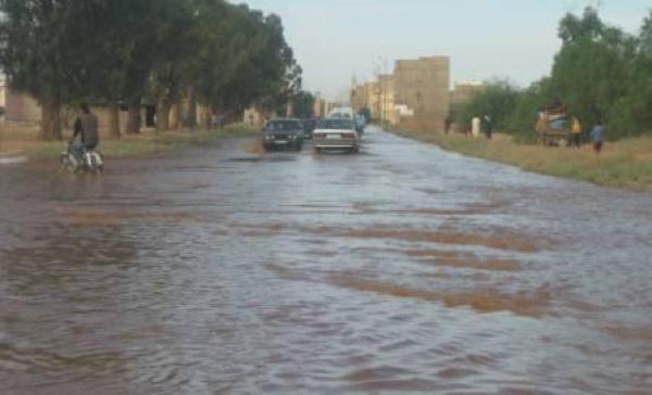 مديرية الأرصاد توضح أسباب الإضطرابات الجوية في المغرب