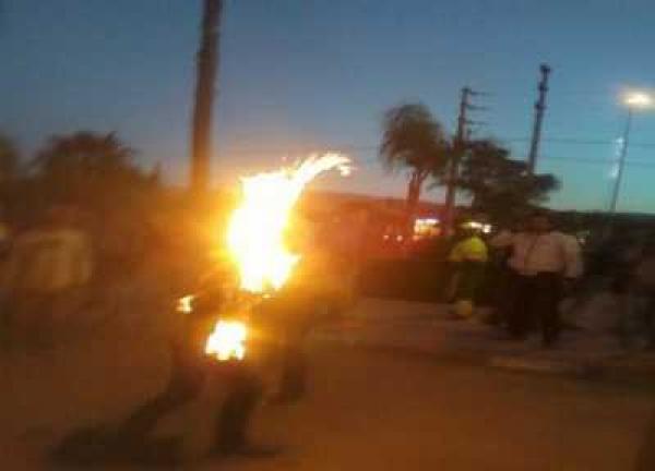 شاب يحرق نفسه بشارع الحسن الثاني بالعاصمة