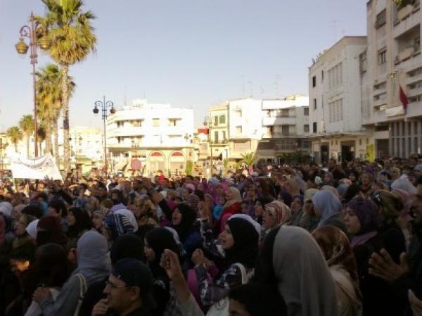 للأسبوع الثامن على التوالي طنجة تواصل  احتجاجاتها السلمية