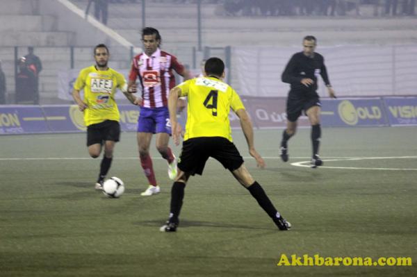 المغرب الفاسي يسحق شباب الحسيمة و يدخل صراع اللقب