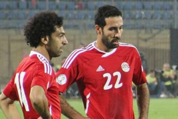 أبو تريكة ينتقد الأداء الباهت للنجم محمد صلاح