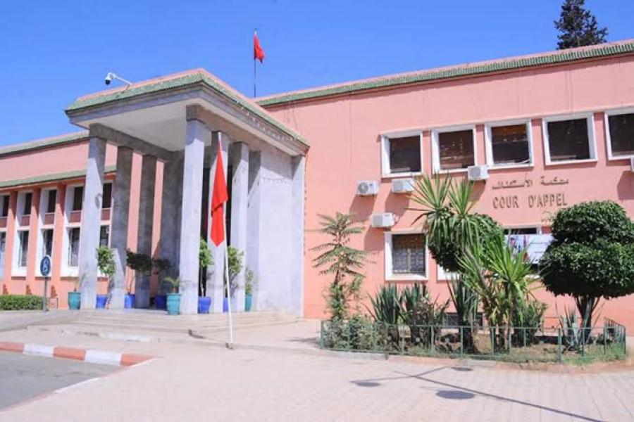 تطورات ملف "تزوير عقد وعد بيع" أرض بالملايير