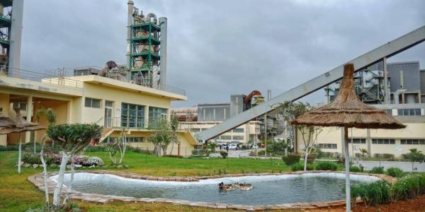 شركة "لافارج" تنظم قافلة طبية هي الأكبر من نوعها في إقليم تطوان بجماعة صدينة