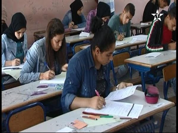 بالفيديو: برنامج مصري يسخر من اعتداء شوبير على الطيب بطريقة "سوبر ماريو"